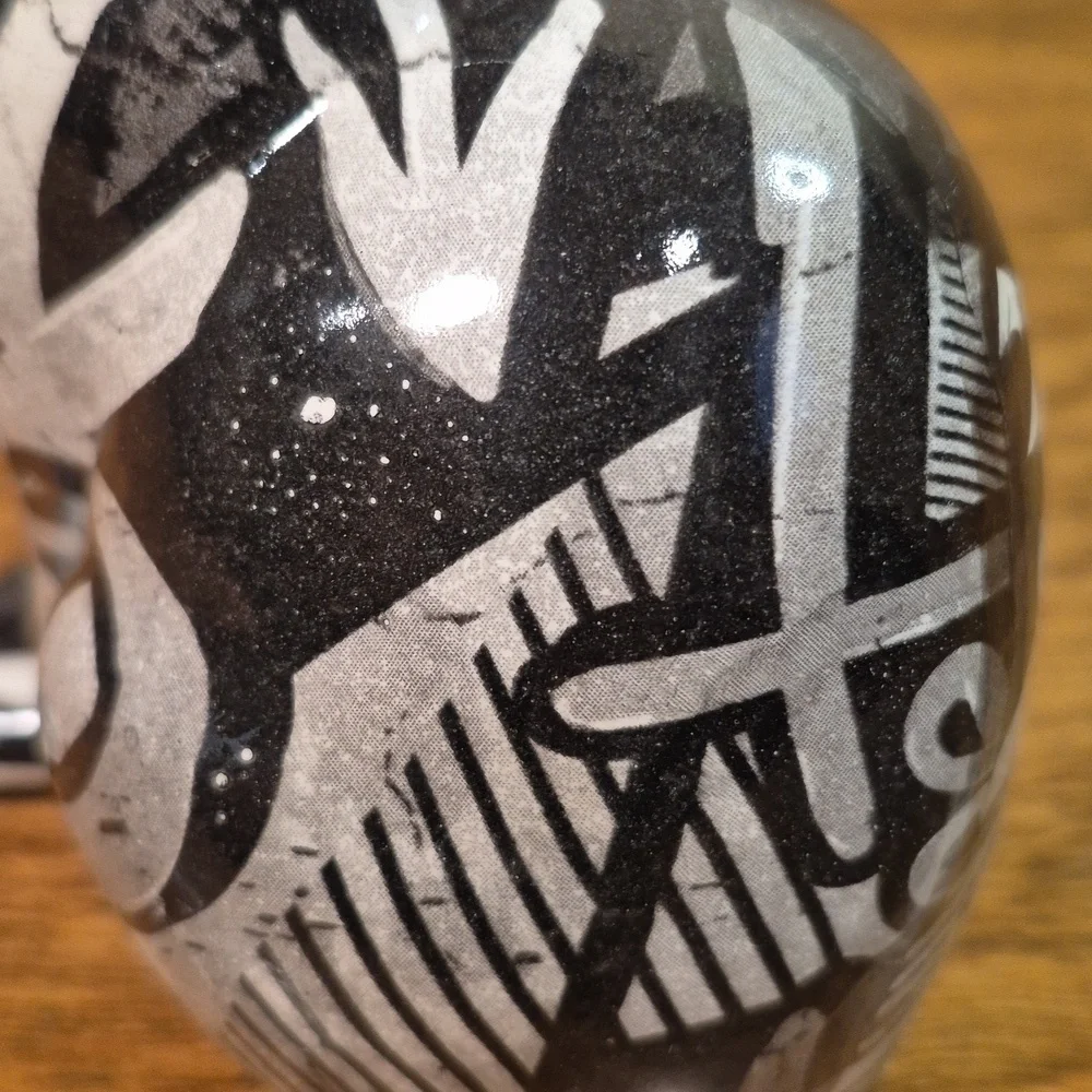 MONOCHROME Black And White Graffiti Inspired Resin Cat Figurine - Picture 7 of 13